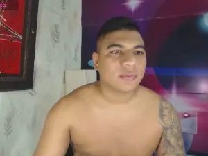 Gay sex chat with BradKamil - camgaychat.com - Britain