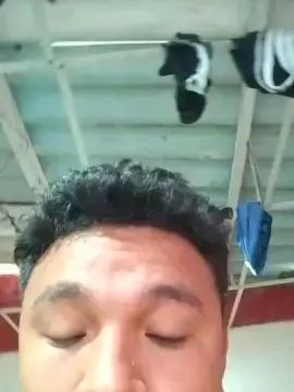 Gay sex chat with Fredo699 - camgaychat.com - Britain