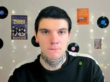 Gay sex chat with samon_lift - camgaychat.com - Britain