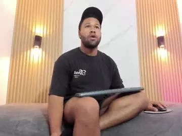 Gay sex chat with jeus_stanley - camgaychat.com - Britain