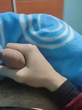 Gay sex chat with elpoyonkdeseas - camgaychat.com - Britain