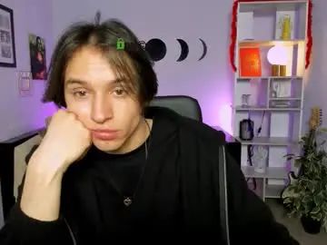 Gay sex chat with jask_fire - camgaychat.com - Britain