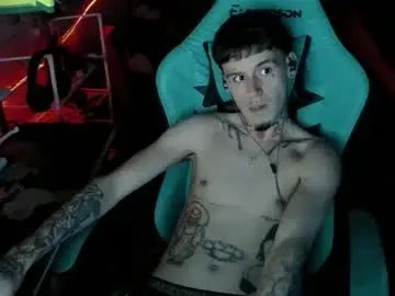 Gay sex chat with khalifa_g - camgaychat.com - Britain