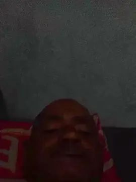 Gay sex chat with Carecajum - camgaychat.com - Portugal