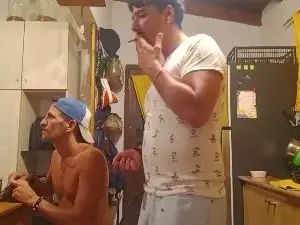 Gay sex chat with Juicy_Pe4ch - camgaychat.com - Spain