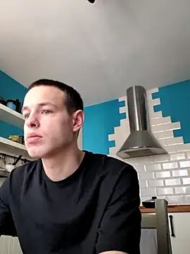 Gay sex chat with pretty_roman - camgaychat.com - Russia