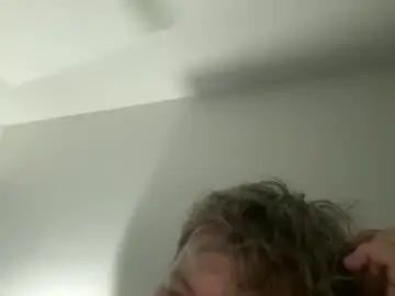 Gay sex chat with fosh2244 - camgaychat.com - Britain