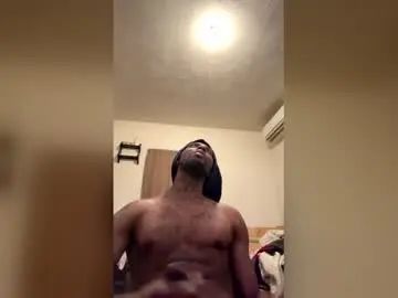 Gay sex chat with bigdawg7261 - camgaychat.com - Britain