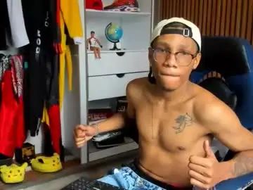 Gay sex chat with yandi_hot - camgaychat.com - Spain