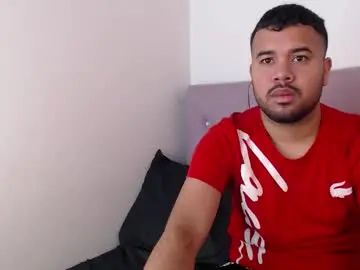 Gay sex chat with neiddermarin - camgaychat.com - Britain
