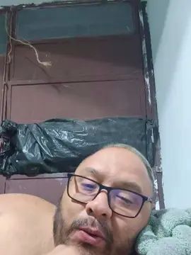 Gay sex chat with ladillado - camgaychat.com - Britain