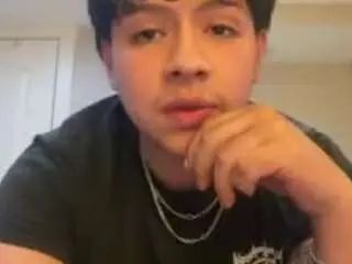 Gay sex chat with ethanloves69 - camgaychat.com