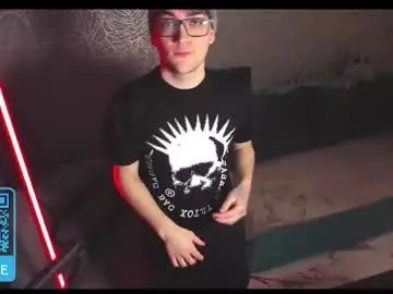 Gay sex chat with kolyakayne - camgaychat.com - Britain