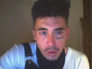 Gay sex chat with IlianBCN7 - camgaychat.com - Britain