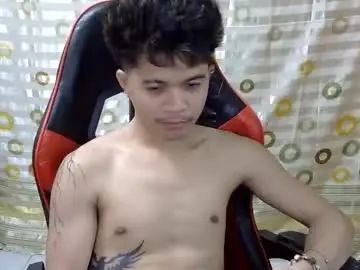 Gay sex chat with justcallme_jayvhen - camgaychat.com - Britain