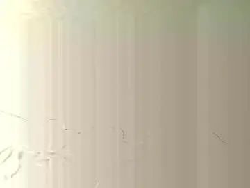 Gay sex chat with brandon255225 - camgaychat.com - Britain