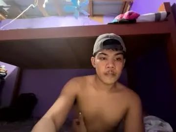 Gay sex chat with tanasian - camgaychat.com - Britain