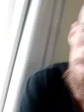 Gay sex chat with DaddyMaddison - camgaychat.com - Britain