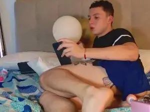 Gay sex chat with davinson_1 - camgaychat.com - Britain
