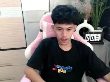 Gay sex chat with kylexx07 - camgaychat.com - Britain