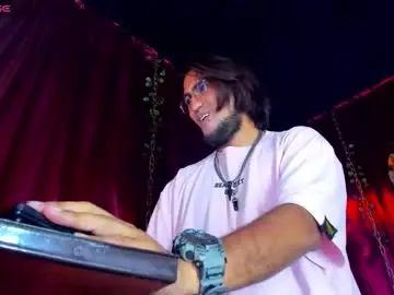 Gay sex chat with poseidon_x1 - camgaychat.com - Britain