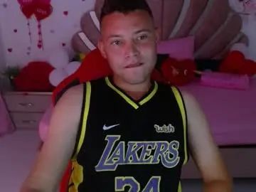 Gay sex chat with sven_fox723 - camgaychat.com - Britain