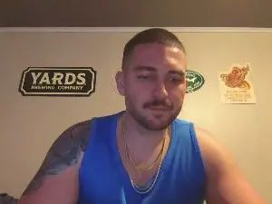 Gay sex chat with TommyItaliano - camgaychat.com - Britain