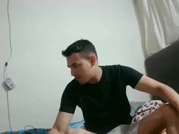 Gay sex chat with anthony1495 - camgaychat.com - Britain