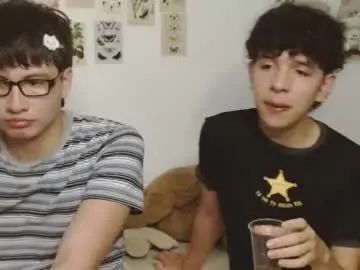 Gay sex chat with cuddly_and_jinx - camgaychat.com - Spain