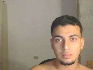 Gay sex chat with bstiven5 - camgaychat.com - Britain