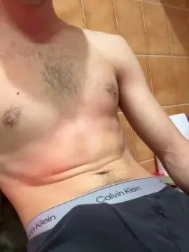 Gay sex chat with Toni4real - camgaychat.com - Italy