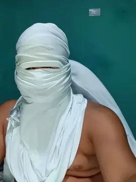 Gay sex chat with Camilohot357 - camgaychat.com - Spain