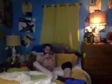 Gay sex chat with ncgaymer13 - camgaychat.com - Britain