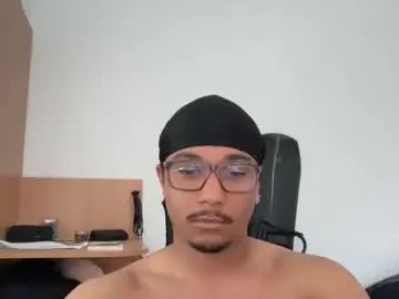 Gay sex chat with antoine_ggl - camgaychat.com - Britain