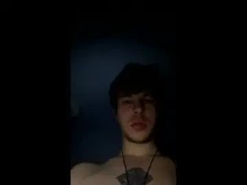 Gay sex chat with fucker3567mmmasterxudzy - camgaychat.com - Britain