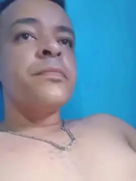 Gay sex chat with paul2604 - camgaychat.com - Portugal