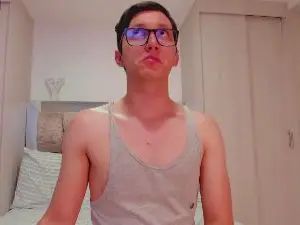 Gay sex chat with jackdummont - camgaychat.com - Britain