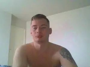 Gay sex chat with SvenTwinkboy - camgaychat.com - Britain