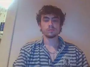 Gay sex chat with alexfr02 - camgaychat.com - Britain