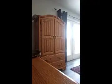 Gay sex chat with softhard67 - camgaychat.com - Britain