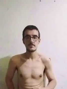 Gay sex chat with Lucaaas2000 - camgaychat.com - Britain