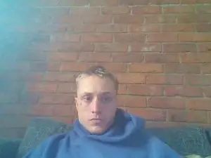 Gay sex chat with gaytattoedguy - camgaychat.com - Britain