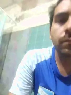 Gay sex chat with sebastian20718 - camgaychat.com - Spain