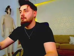 Gay sex chat with JalenPenn - camgaychat.com - Britain