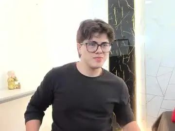 Gay sex chat with johnson_fox - camgaychat.com - Spain