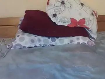 Gay sex chat with kolioq10 - camgaychat.com - Britain