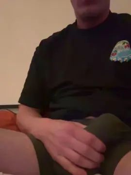 Gay sex chat with Tomtom4446 - camgaychat.com - France