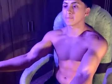 Gay sex chat with sney_pretty_hot - camgaychat.com - Britain