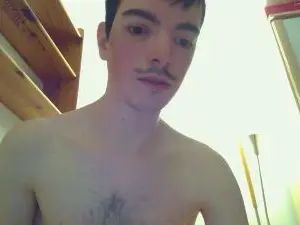 Gay sex chat with Capsinclaire98 - camgaychat.com - Germany