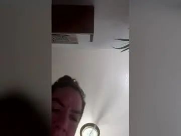 Gay sex chat with isaacisme209 - camgaychat.com - Britain